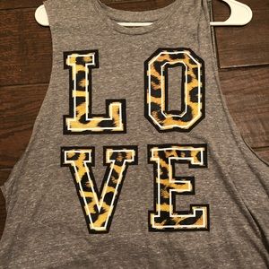 Love cheetah print sleeveless top